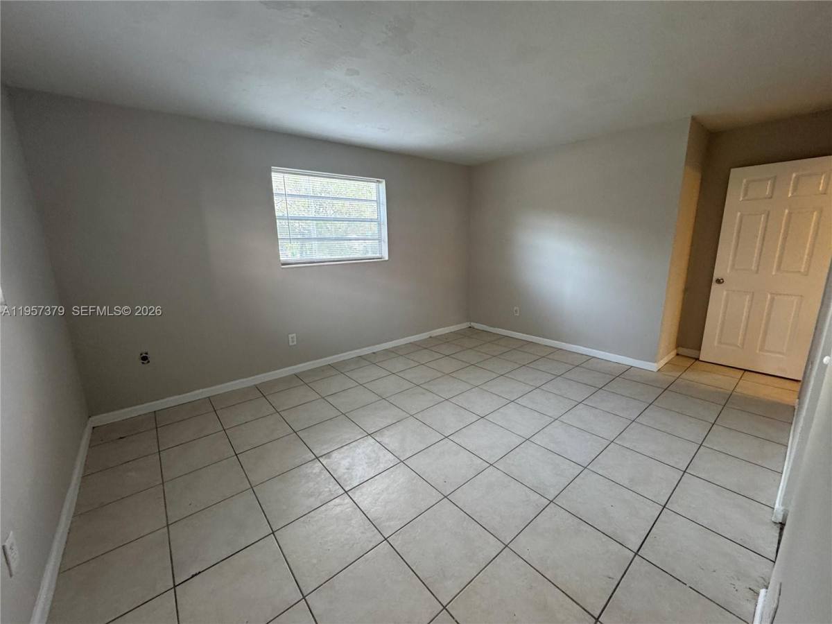Condo for rent at 1370 NE 119th St #137006, Miami, FL 33161