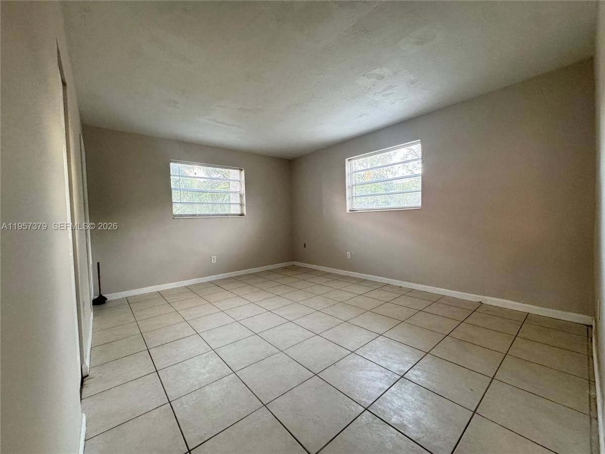 Condo for rent at 1370 NE 119th St #137006, Miami, FL 33161