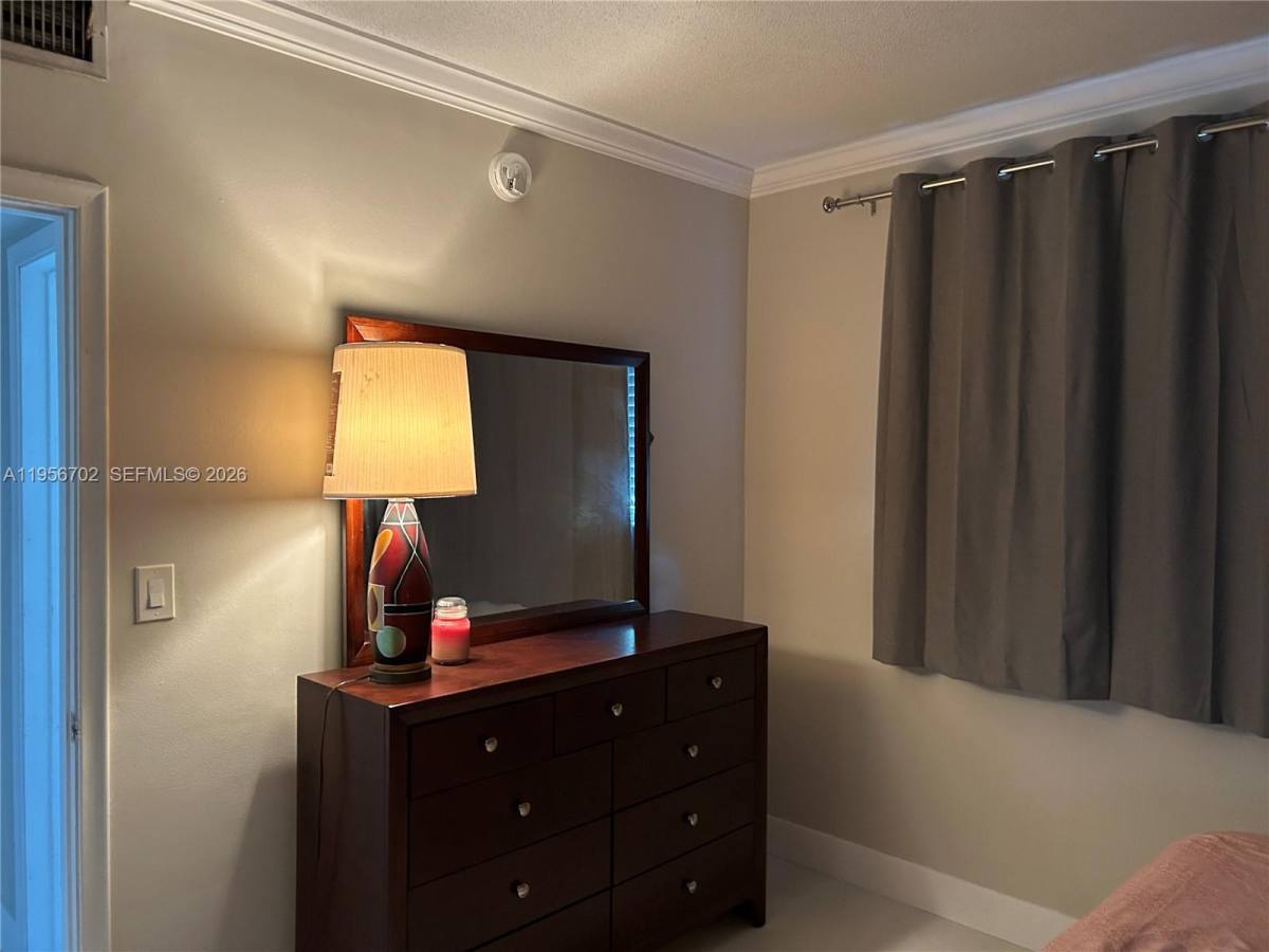 Apartment for rent at 270 NE 191st St #101, Miami, FL 33179