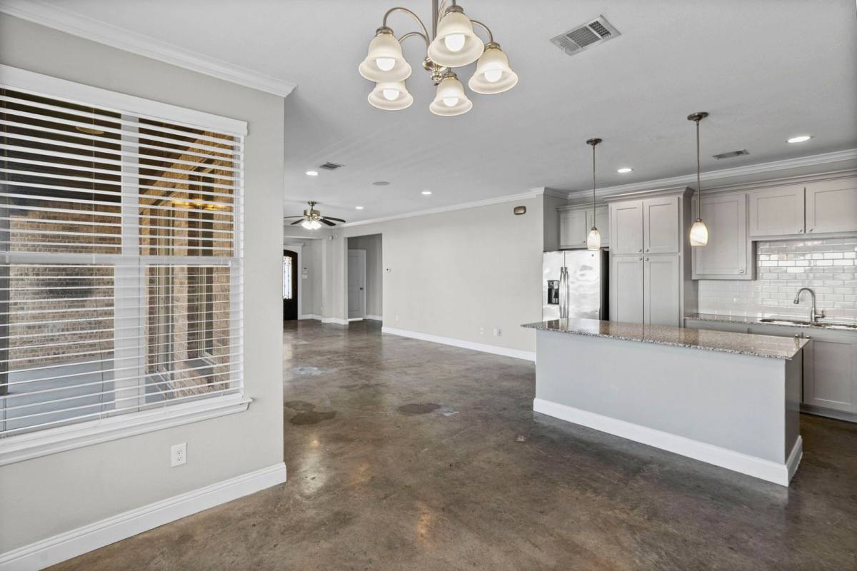 House for rent at 2800 Gordon Ave, Fort Worth, TX 76110