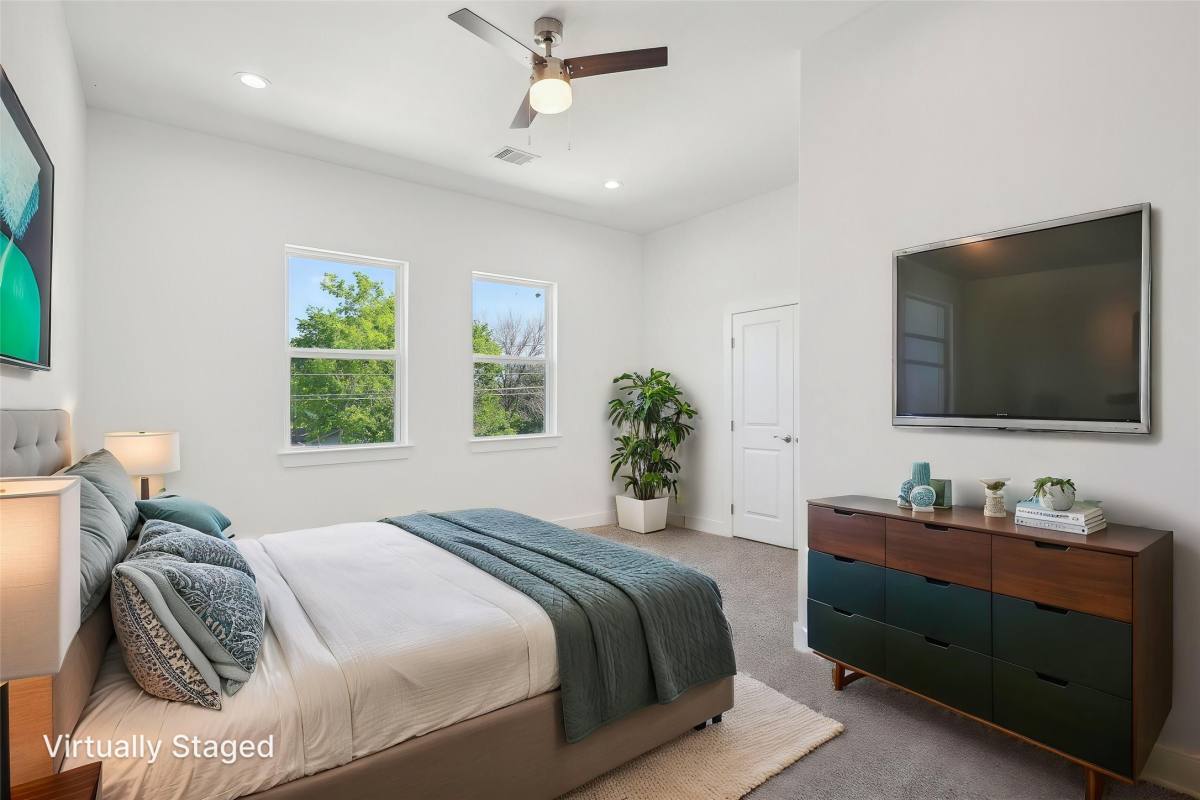 Apartment for rent at 7358 Guadalcanal Rd #7358A, Houston, TX 77033