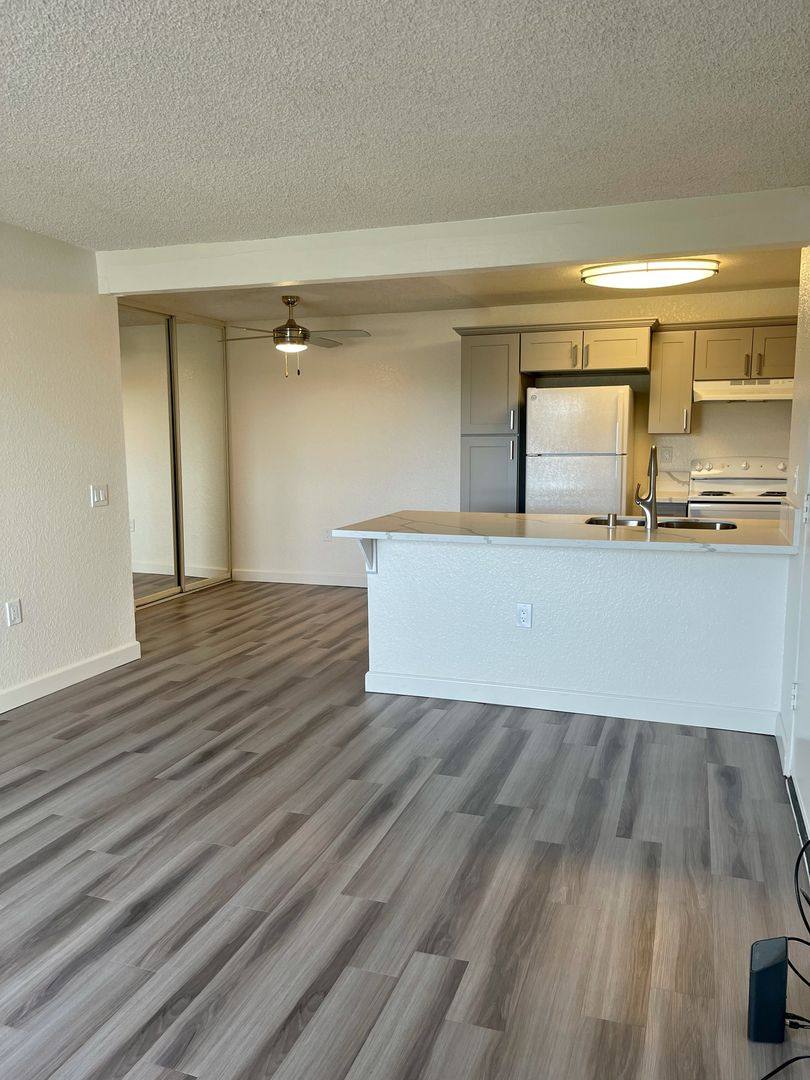 Apartment for rent at 1207 Sel Camino Real, Oceanside, CA 92054