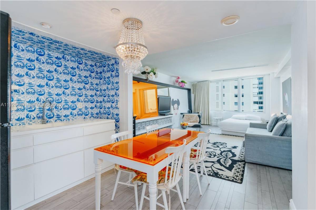 Apartment for rent at 1100 W Ave #1004, Miami Beach, FL 33139