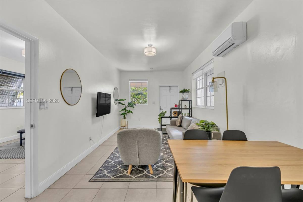 Apartment for rent at 709 SW 7th Ave #709A&B, Hallandale, FL 33009