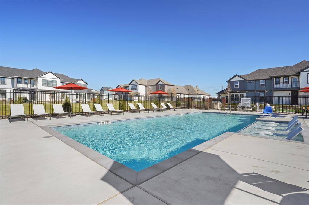 Townhouse for rent at 2921 Canvas Way, Anna, TX 75409