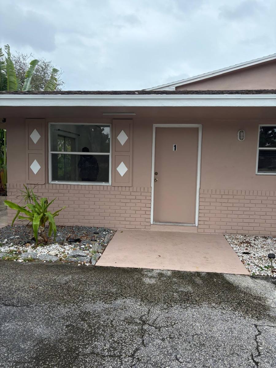Apartment for rent at 2801 Albatross Rd, Delray Beach, FL 33444