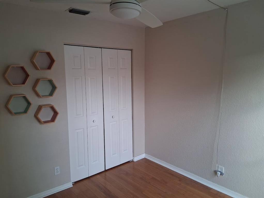 Apartment for rent at 6864 Torch Lake, Lake Worth, FL 33467