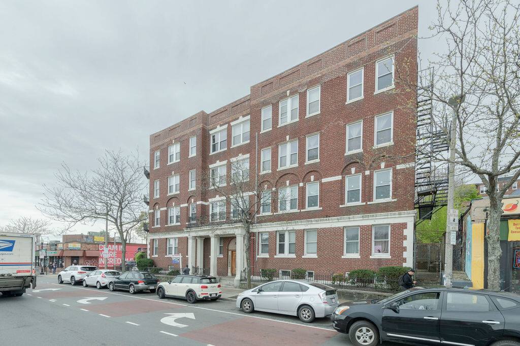 Apartment for rent at 178 Brighton Ave #15, Allston, MA 02134