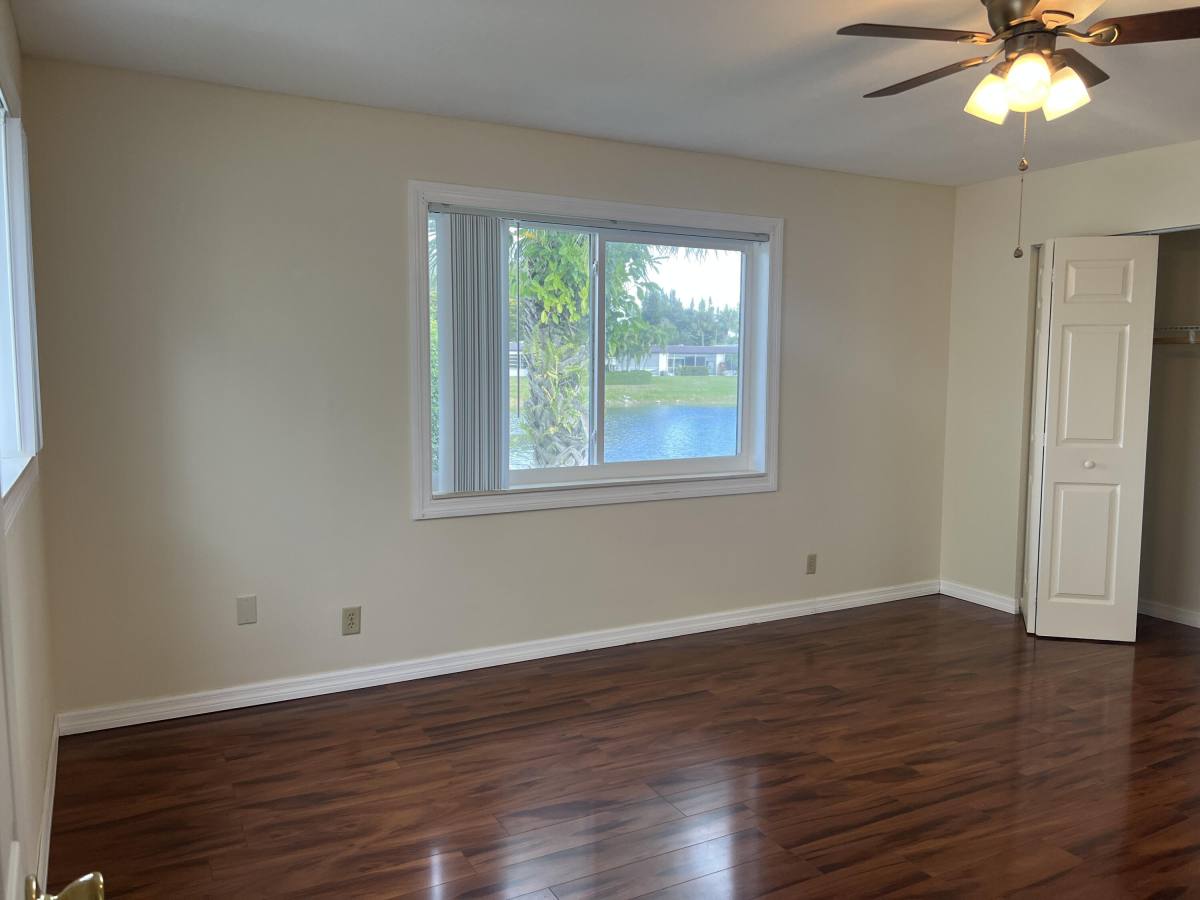 Apartment for rent at 409 Golden River Dr #409, West Palm Beach, FL 33411