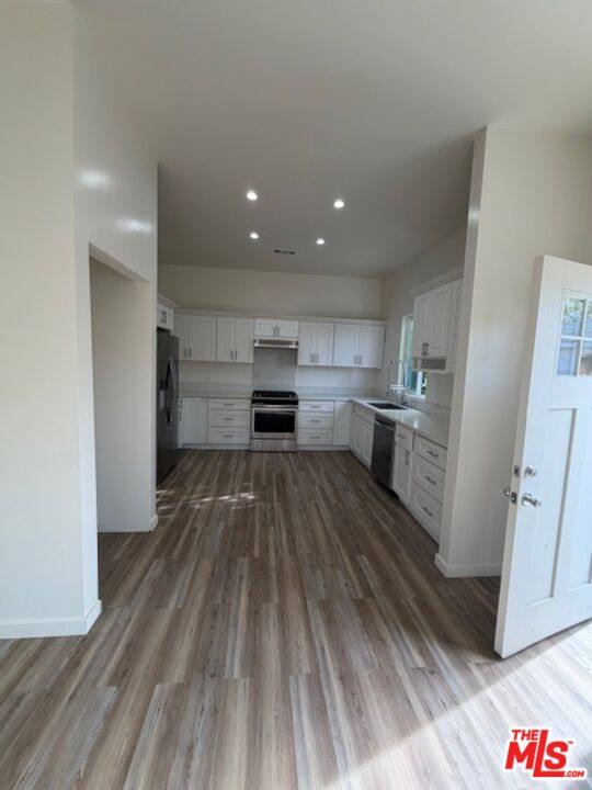 Apartment for rent at 11018 Herrick Ave, Pacoima, CA 91331