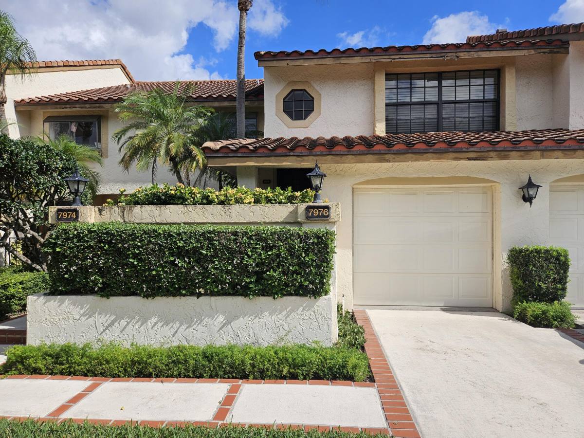 Apartment for rent at 7976 La Mirada Dr, Boca Raton, FL 33433