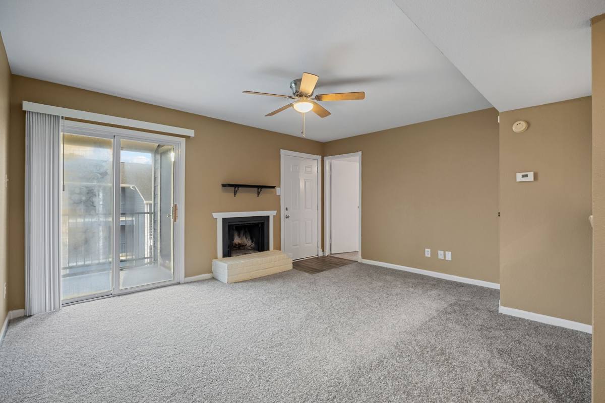 Condo for rent at 18515 Egret Bay Blvd #1208, Houston, TX 77058