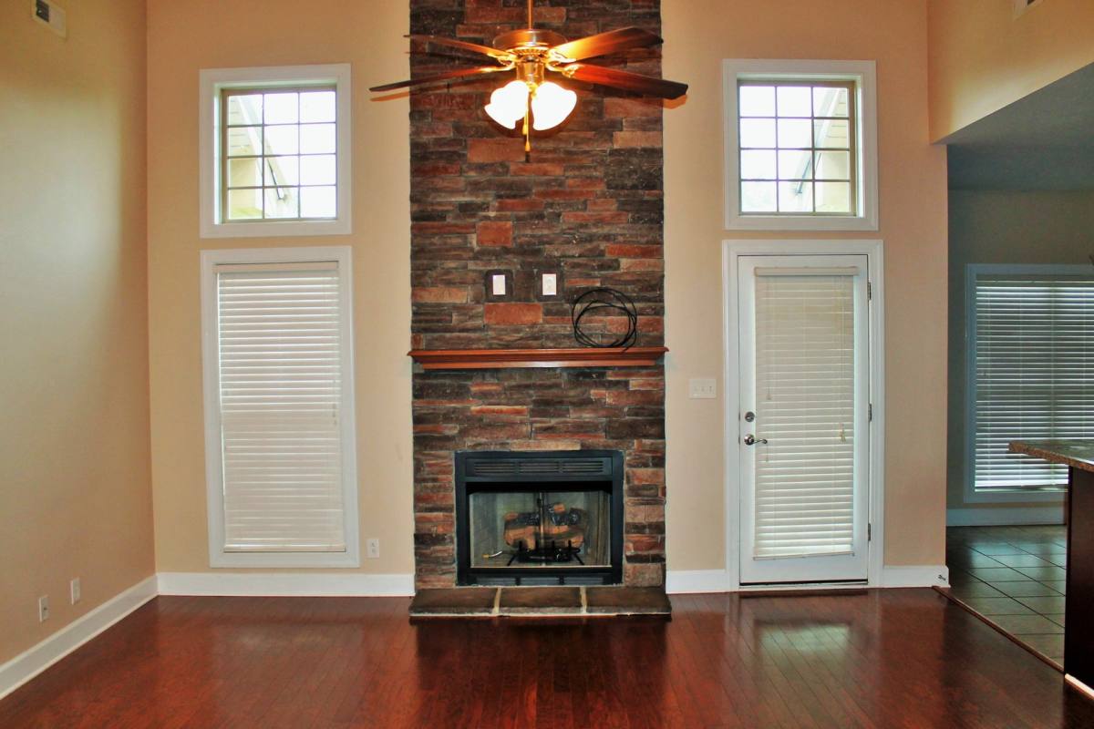 House for rent at 3636 Prestwicke Place, Adams, TN 37010