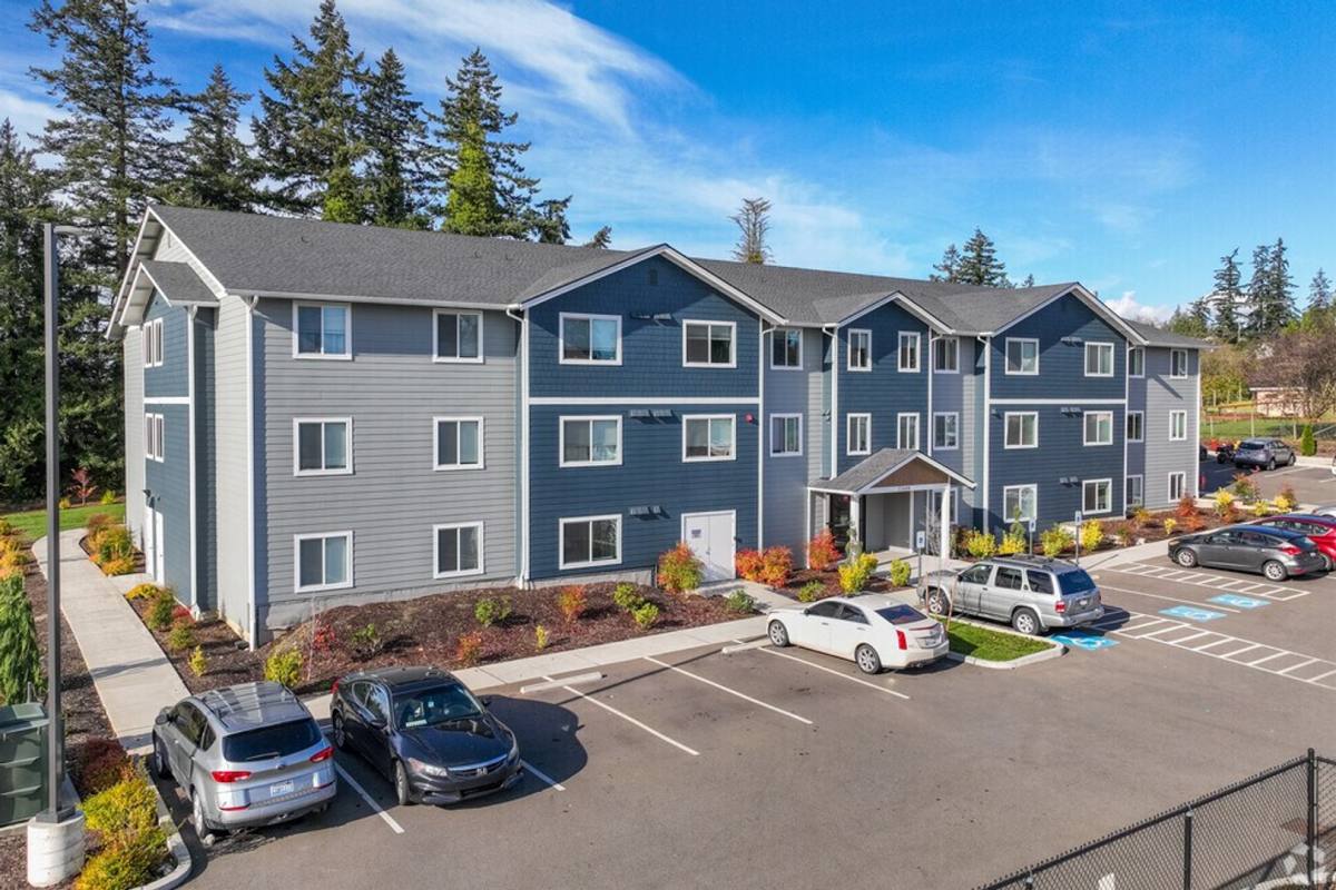 Apartment for rent at 27408 72nd Ave NW, Stanwood, WA 98292