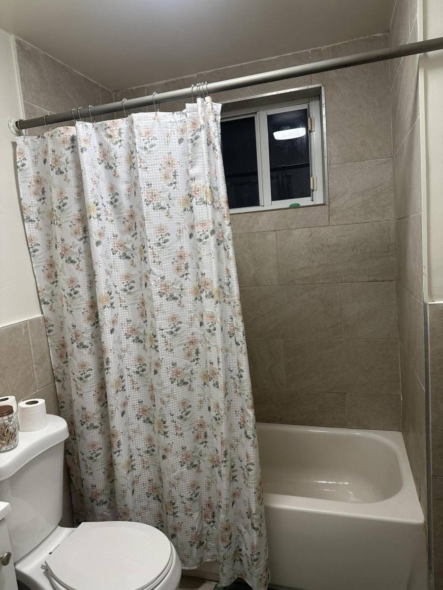 Apartment for rent at 225 NW 125th St #225, Miami, FL 33168