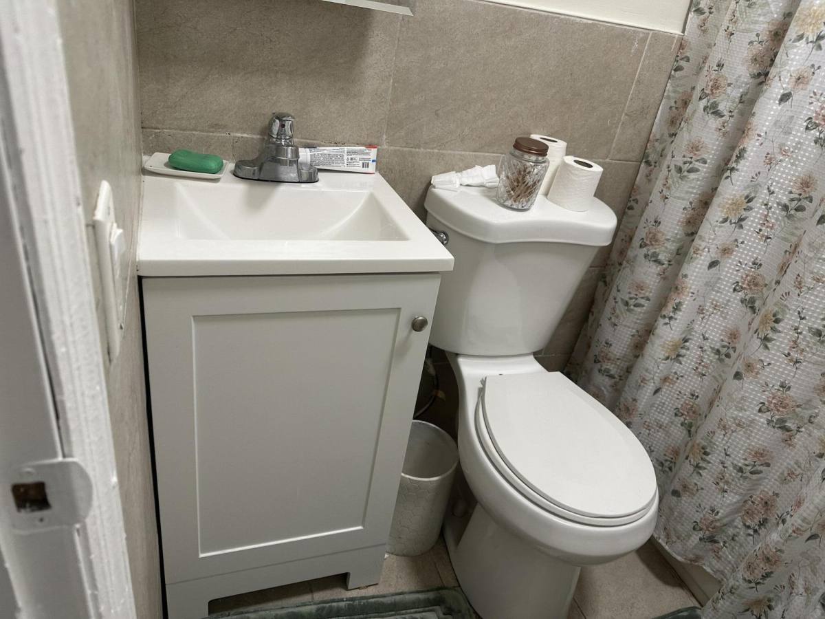Apartment for rent at 225 NW 125th St #225, Miami, FL 33168