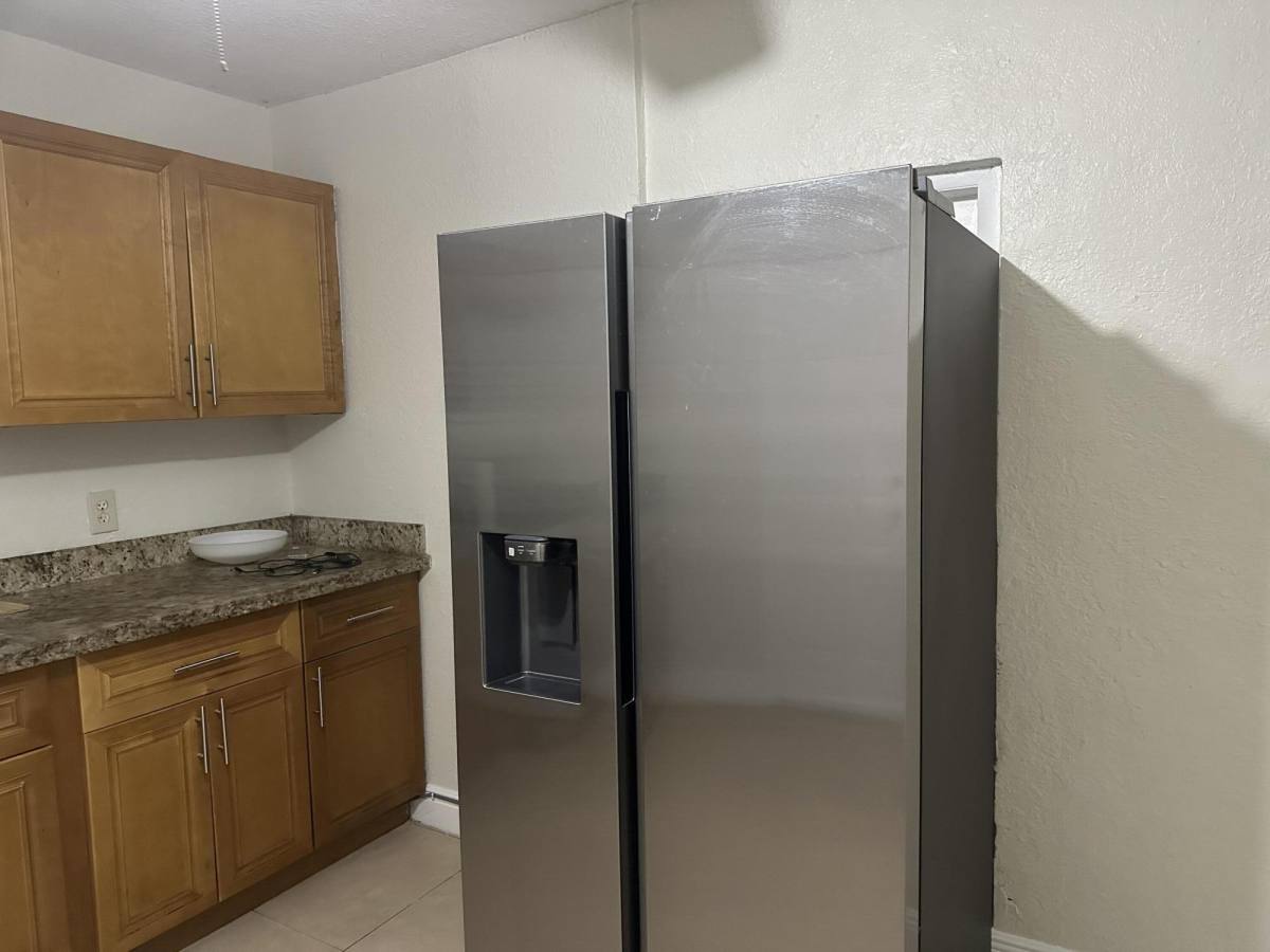 Apartment for rent at 225 NW 125th St #225, Miami, FL 33168