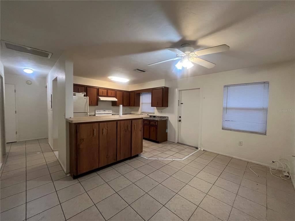 Apartment for rent at 2507 Terry Lane, Sarasota, FL 34231