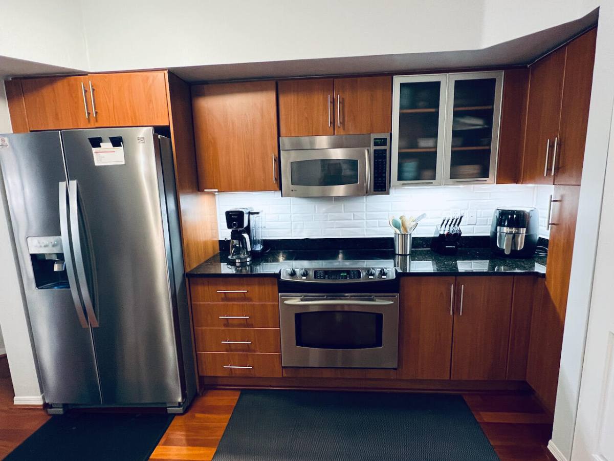Apartment for rent at 600 S Dixie Highway 600-522, West Palm Beach, FL 33401