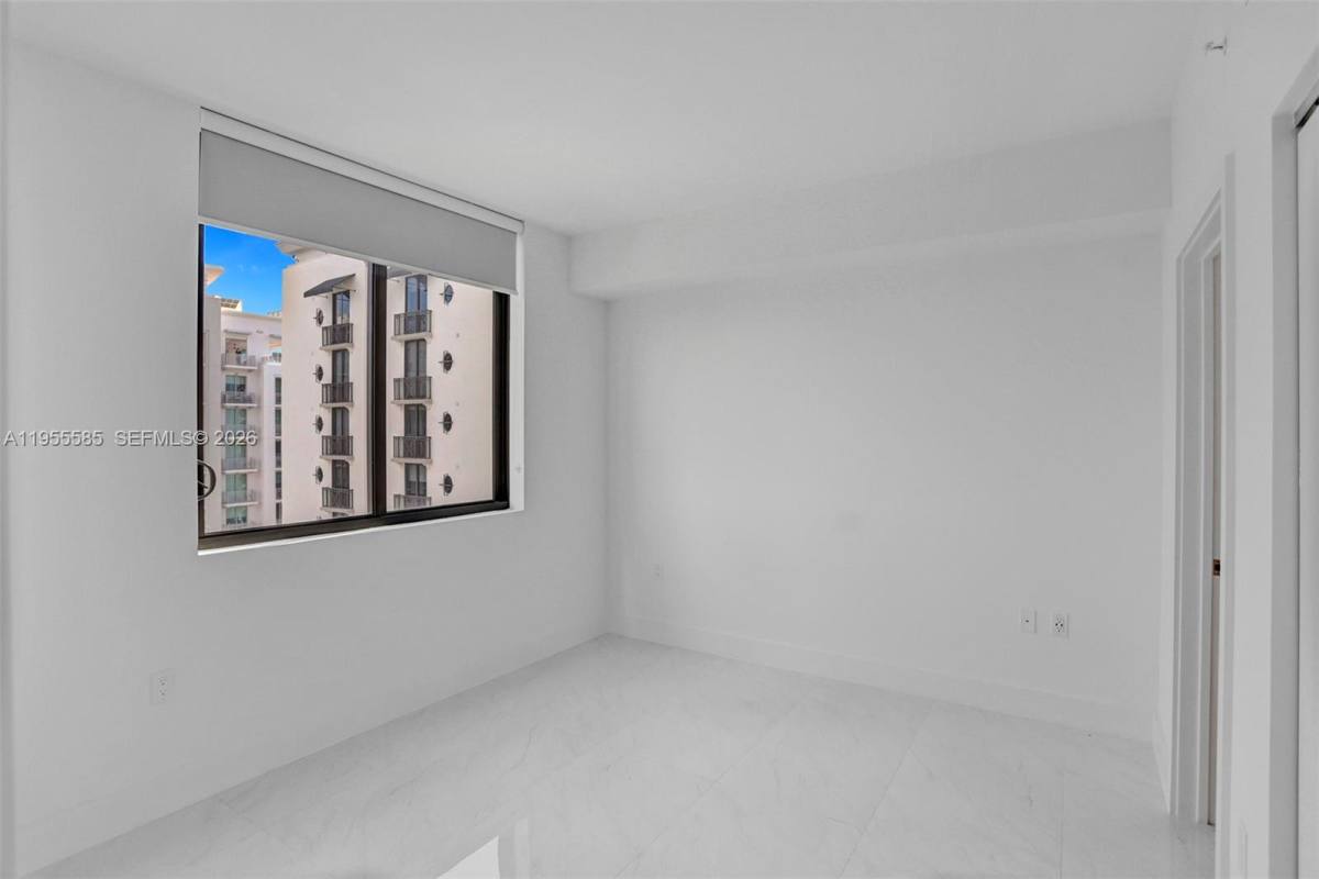 Apartment for rent at 301 Altara Ave #730, Miami, FL 33146