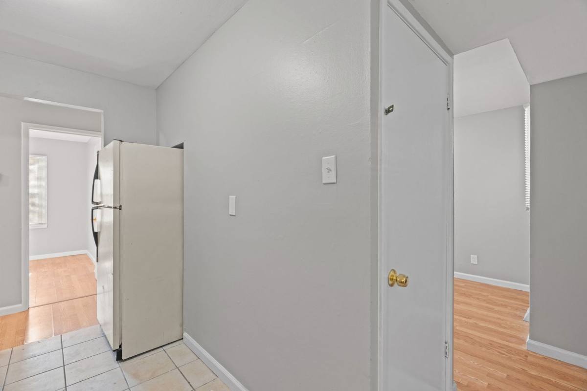 House for rent at 317 Cameron Rd, Saint Louis, MO 63137