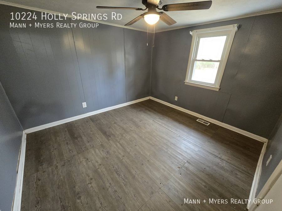 House for rent at 10224 Holly Springs Rd, Holly Springs, NC 27540