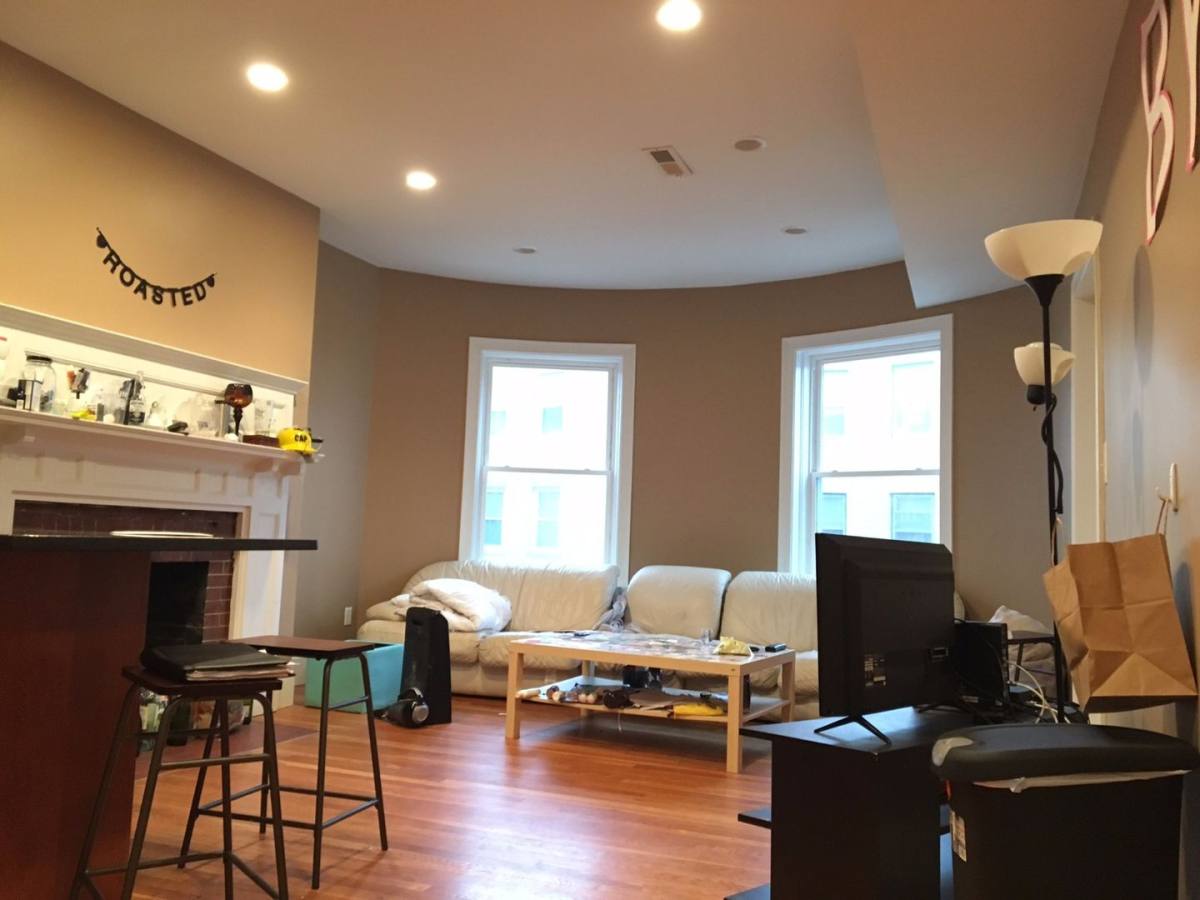 Apartment for rent at 17 Saint Lukes Rd #2, Allston, MA 02134