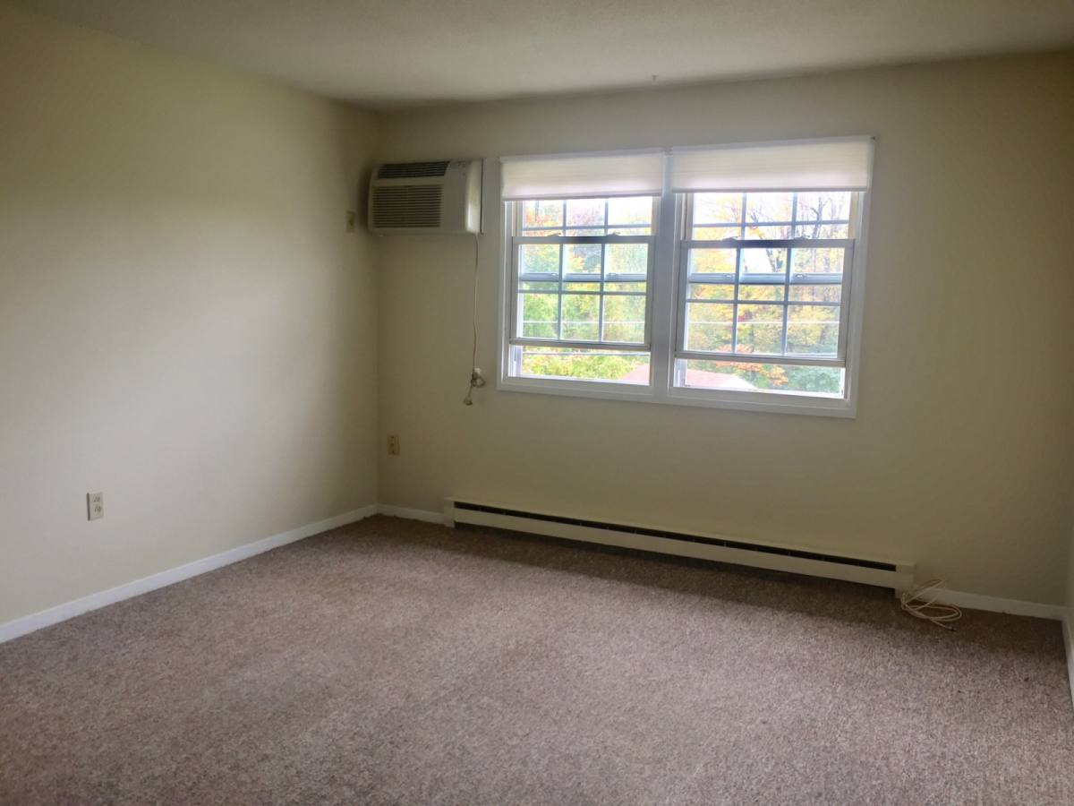 Apartment for rent at 28 Dinan Dr #12, Gardner, MA 01440