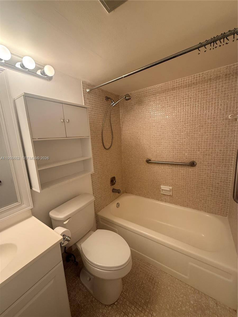 Apartment for rent at 129 Mansfield F #129D, Boca Raton, FL 33434