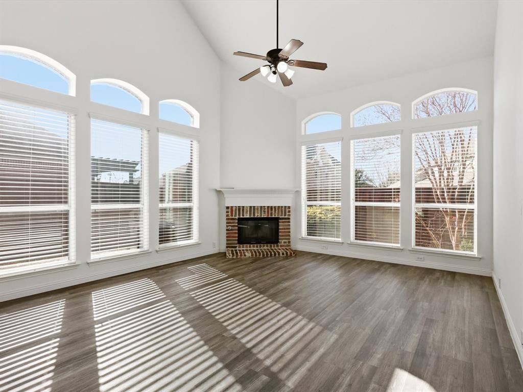 Apartment for rent at 11039 Sonterra Lane, Frisco, TX 75033