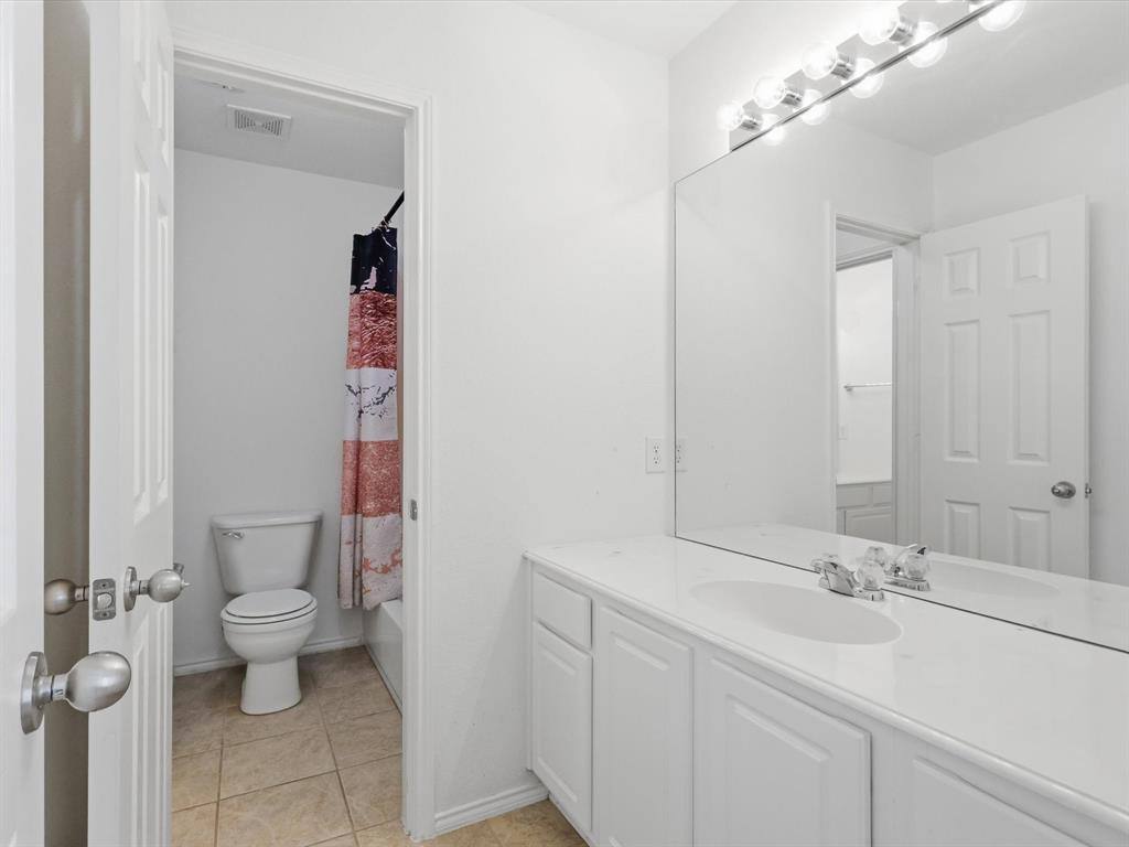 Apartment for rent at 11039 Sonterra Lane, Frisco, TX 75033