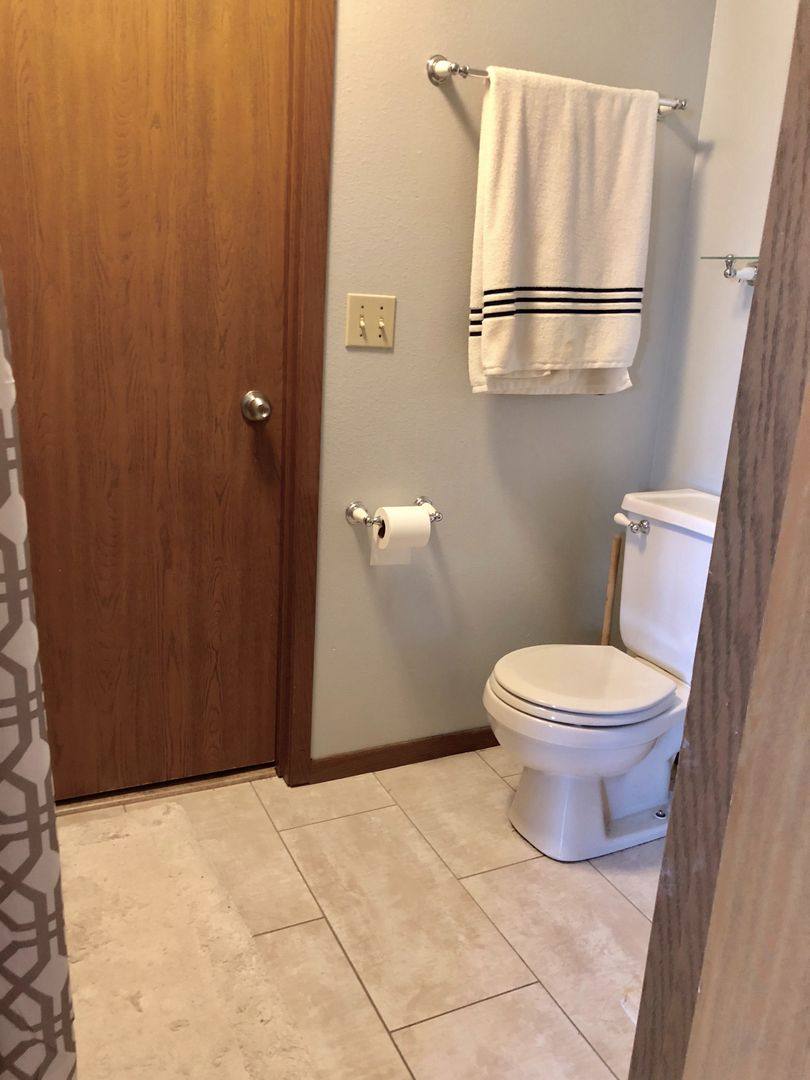House for rent at 908 Sandusky Dr, Iowa City, IA 52240