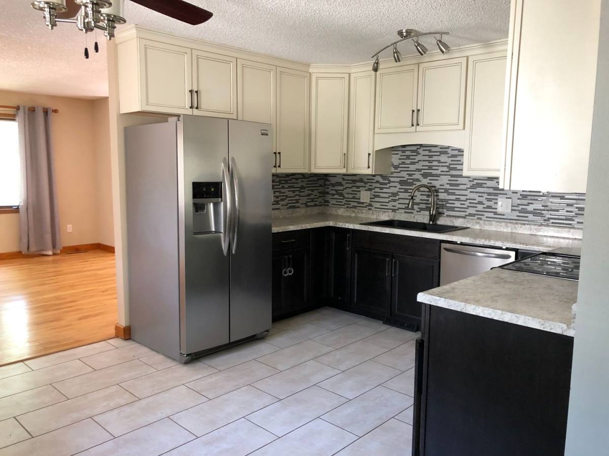 House for rent at 908 Sandusky Dr, Iowa City, IA 52240