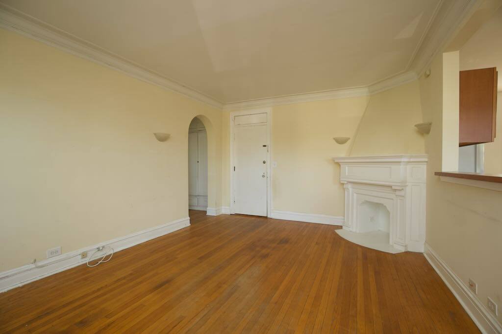 Apartment for rent at 918 18 Green Bay #DL2, Winnetka, IL 60093