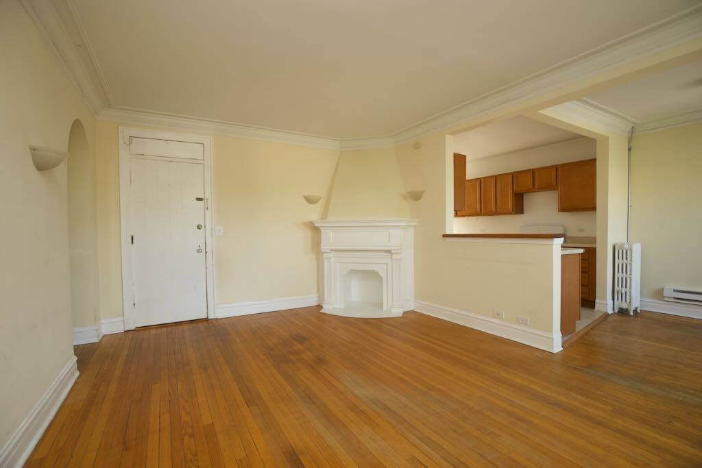 Apartment for rent at 918 18 Green Bay #DL2, Winnetka, IL 60093