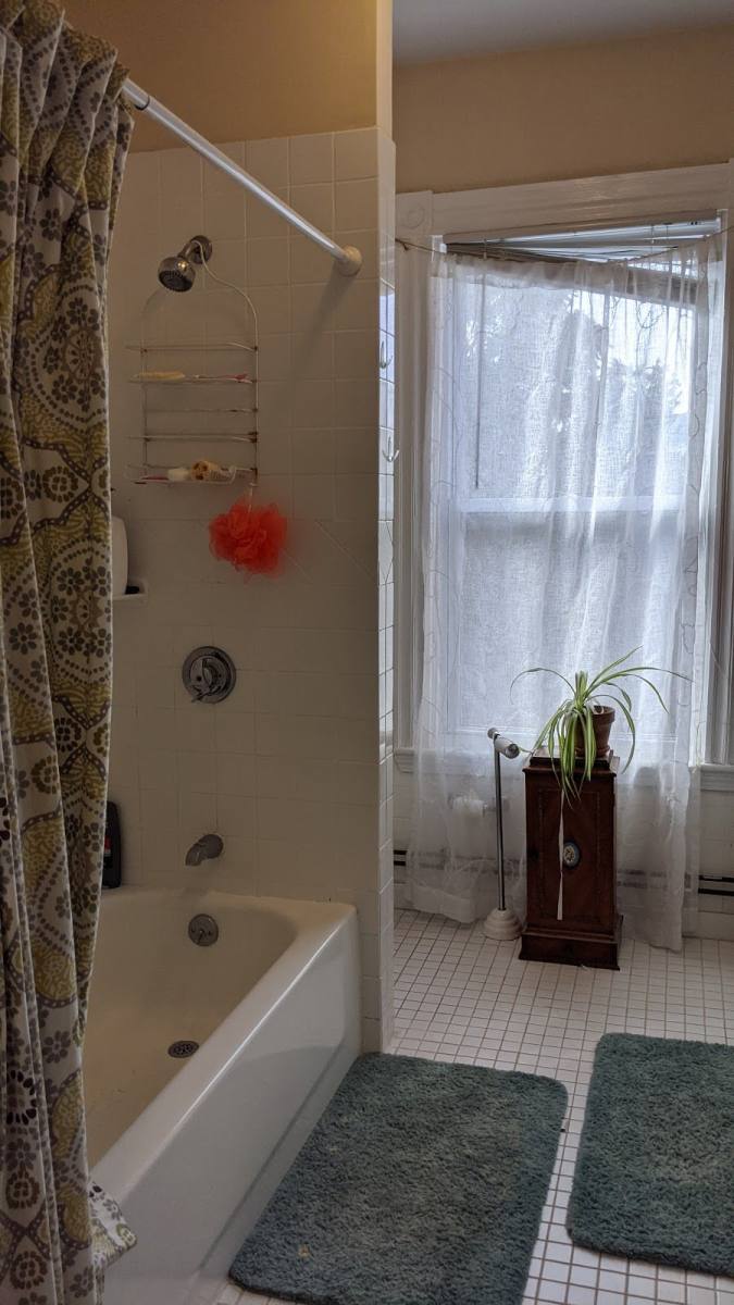 Apartment for rent at 195 Green St #1, Cambridge, MA 02139