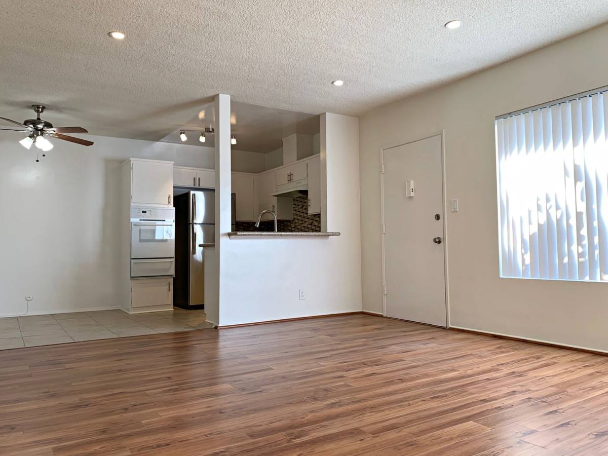Apartment for rent at 1521 E Windsor Rd, Glendale, CA 91205