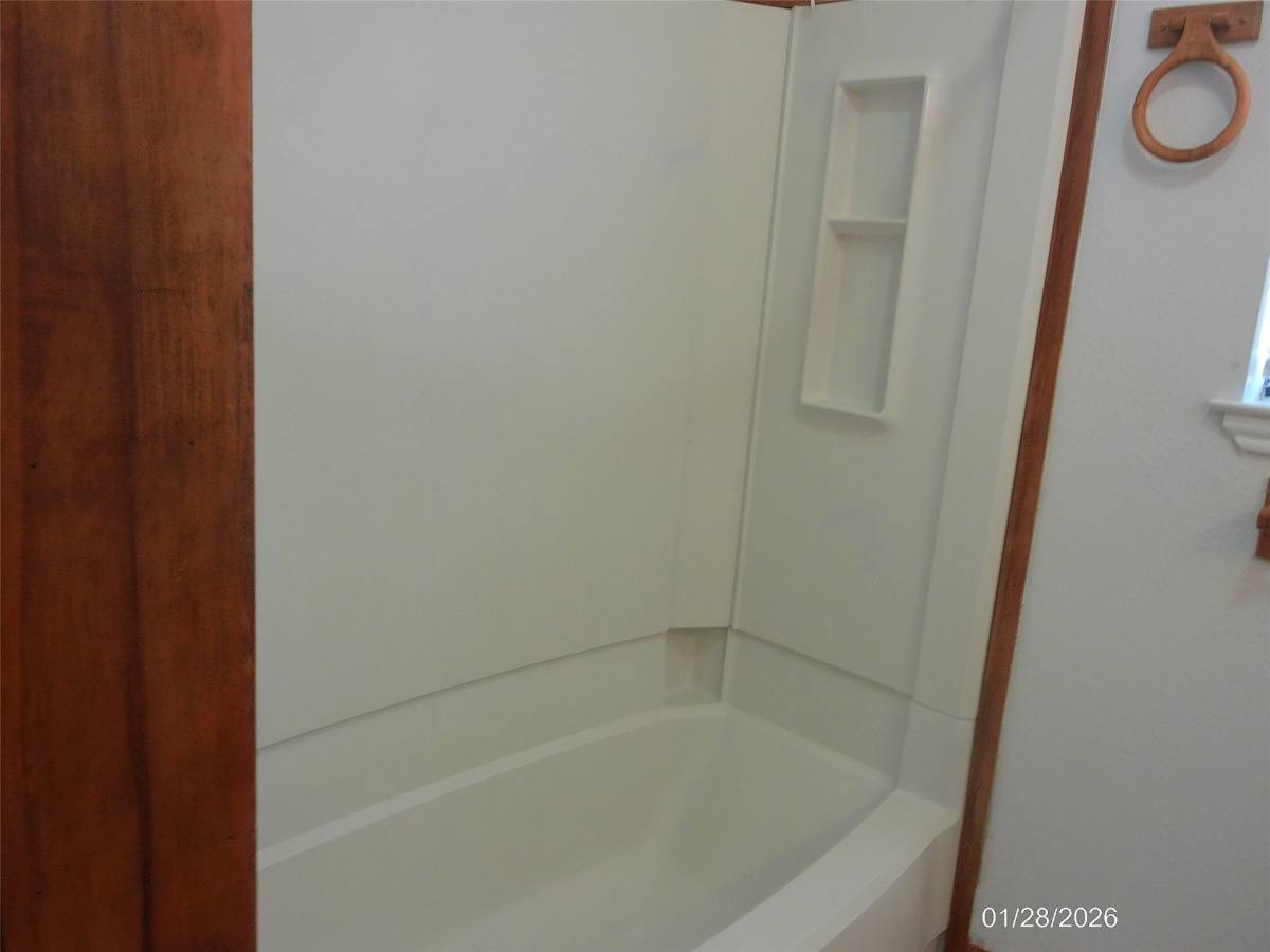 Apartment for rent at 4619 Ave S, Galveston, TX 77551