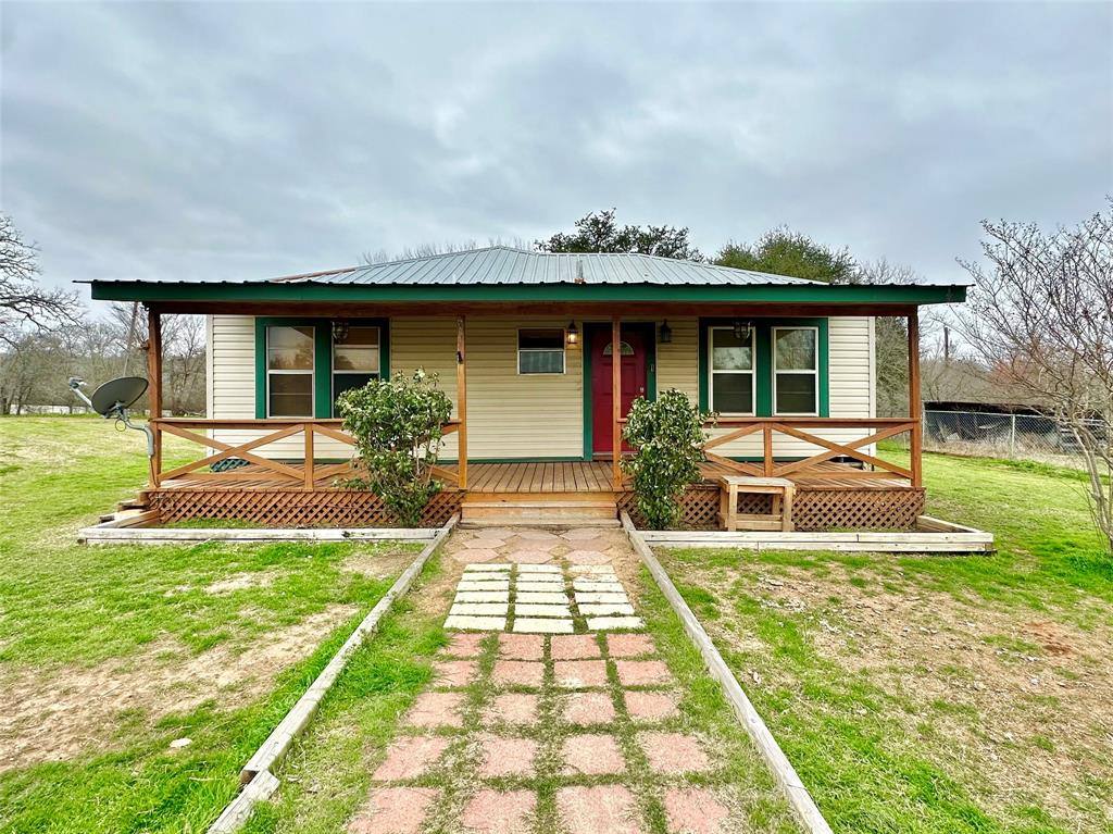 Apartment for rent at 1694 Old Luling Rd, Lockhart, TX 78644