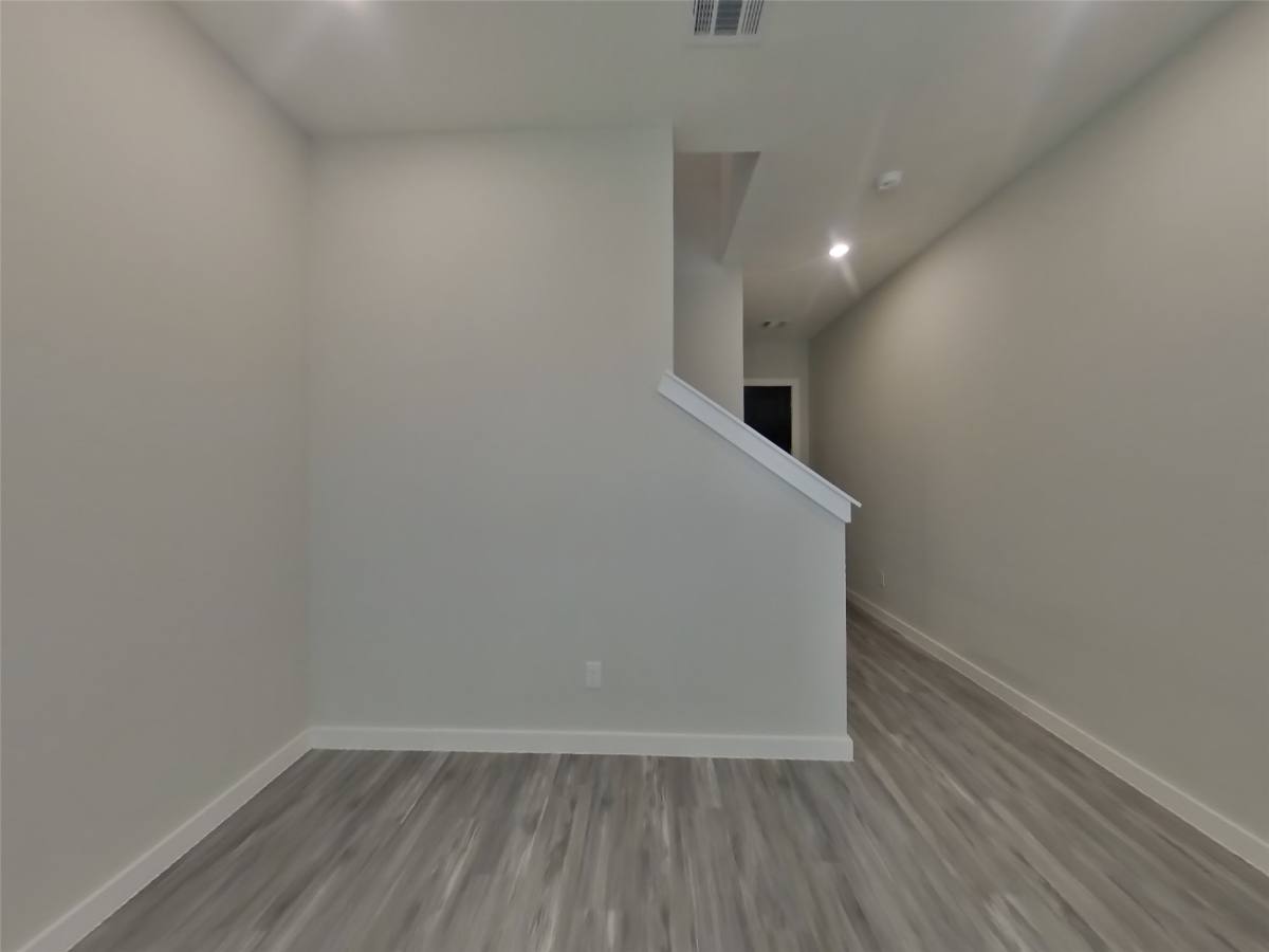 Apartment for rent at 22743 Terrazzo Dr, Katy, TX 77449