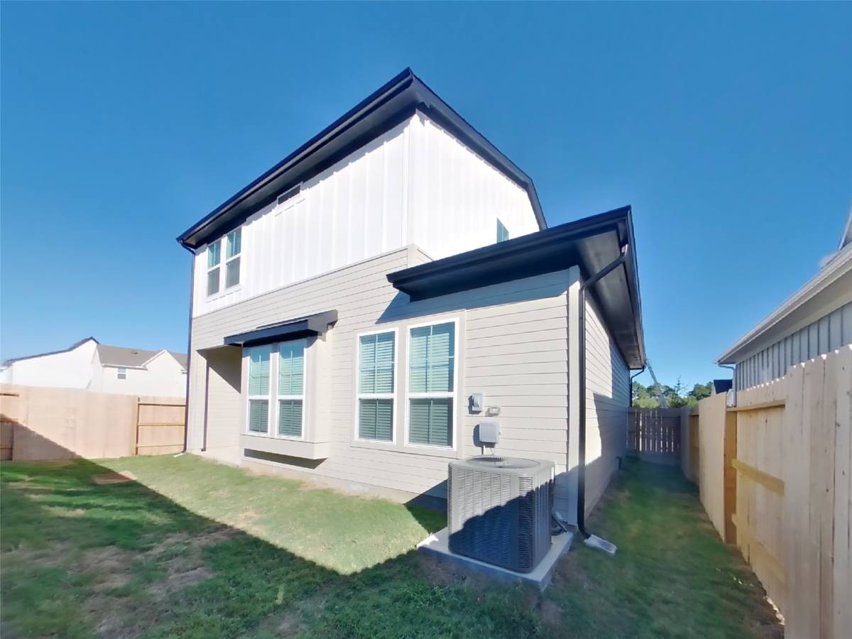 Apartment for rent at 22743 Terrazzo Dr, Katy, TX 77449