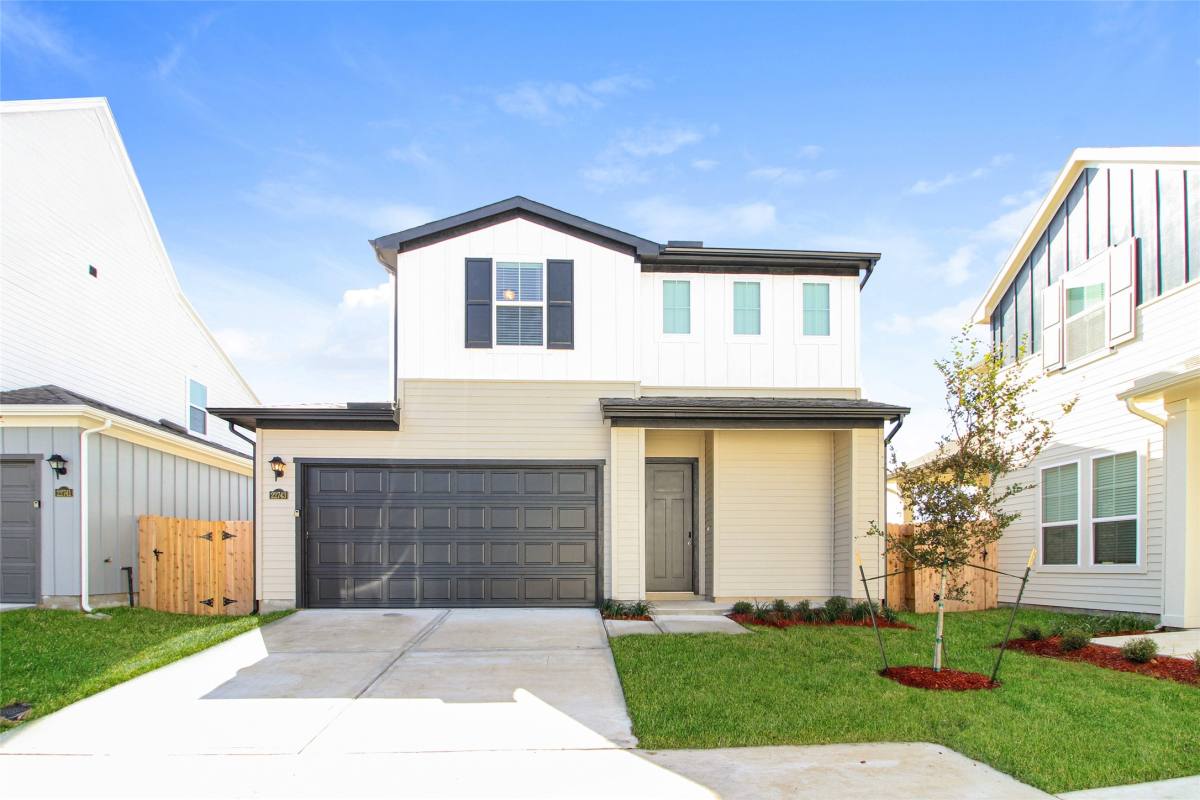 Apartment for rent at 22743 Terrazzo Dr, Katy, TX 77449