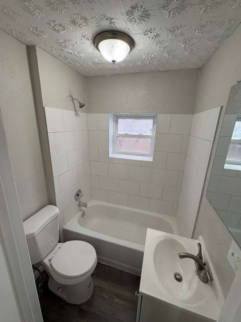 Apartment for rent at 133-135 W Jackson St, Painesville, OH 44077