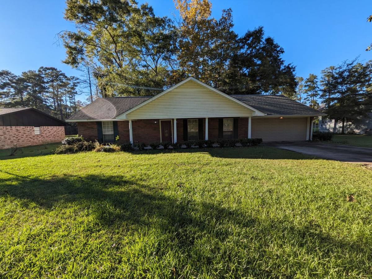 House for rent at 147 Farmer St, Silsbee, TX 77656