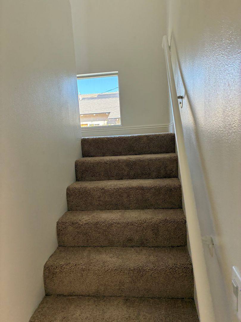 Townhouse for rent at 9619 Longden Ave, Temple City, CA 91780