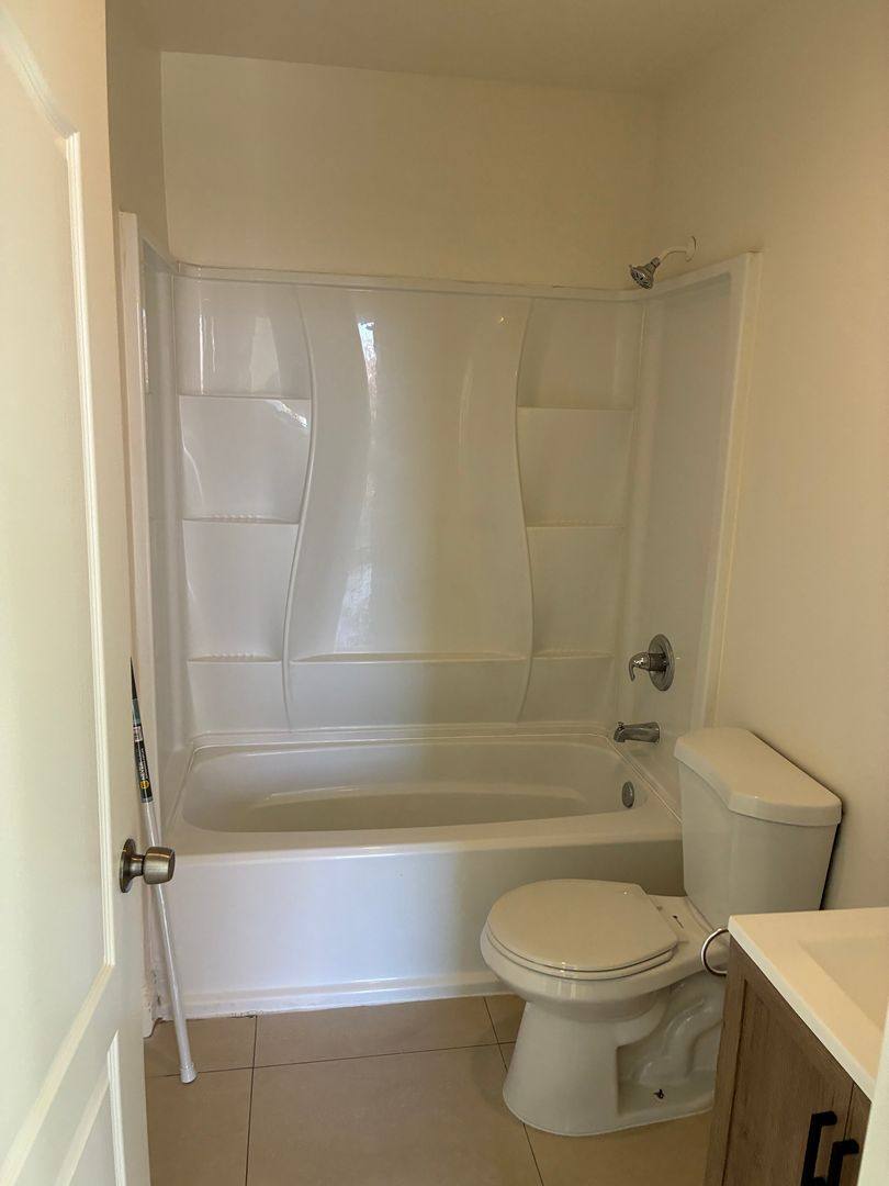 Townhouse for rent at 9619 Longden Ave, Temple City, CA 91780