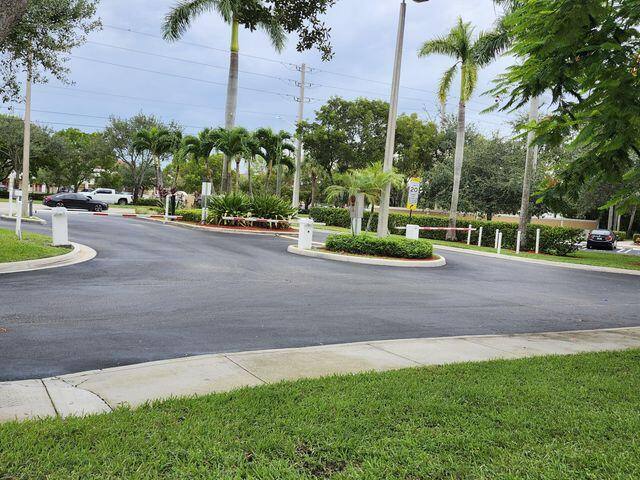 Apartment for rent at 3810 N Jog Rd #202, West Palm Beach, FL 33411