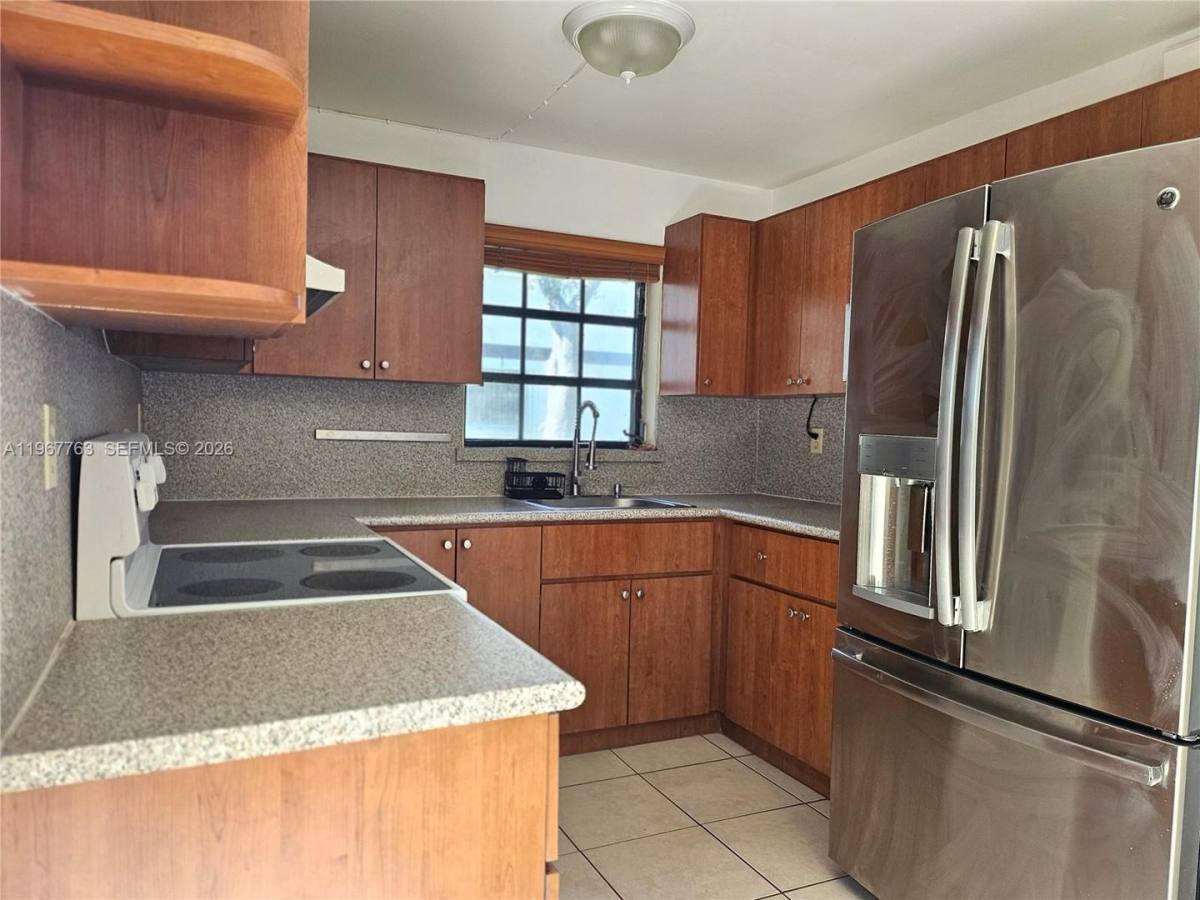 Townhouse for rent at 13220 SW 58th Terrace 16-1, Miami, FL 33183