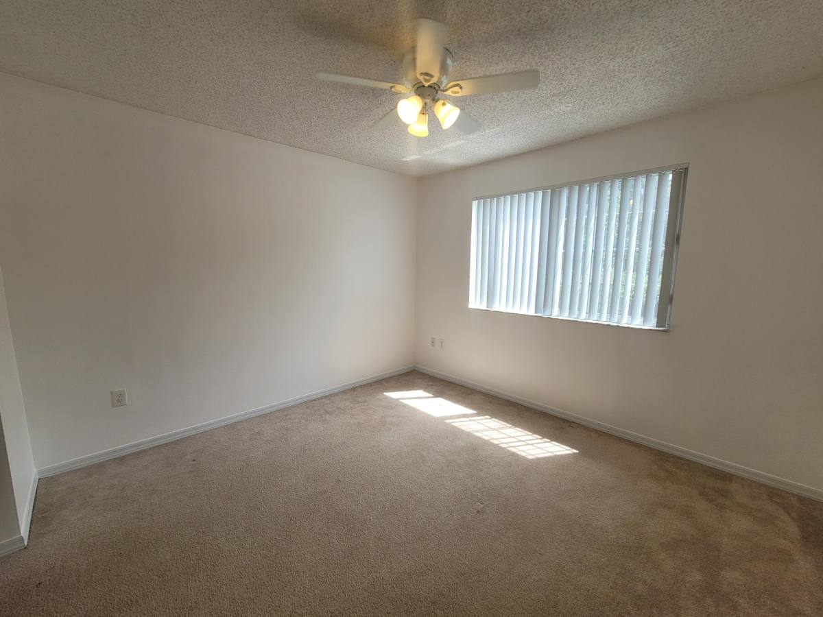 Apartment for rent at 4163 Haverhill Rd #1204, West Palm Beach, FL 33417