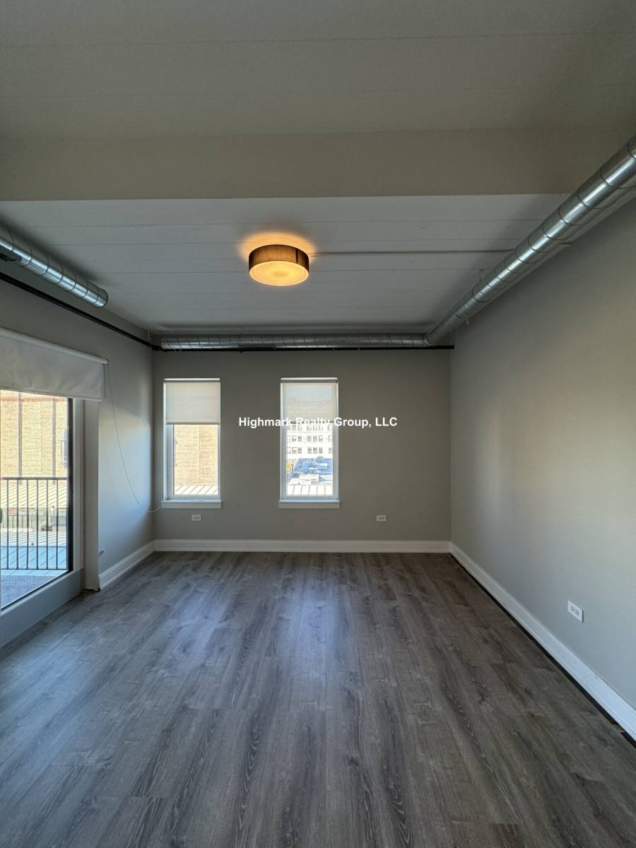 Apartment for rent at 941 W Belmont Ave #507N, Chicago, IL 60657